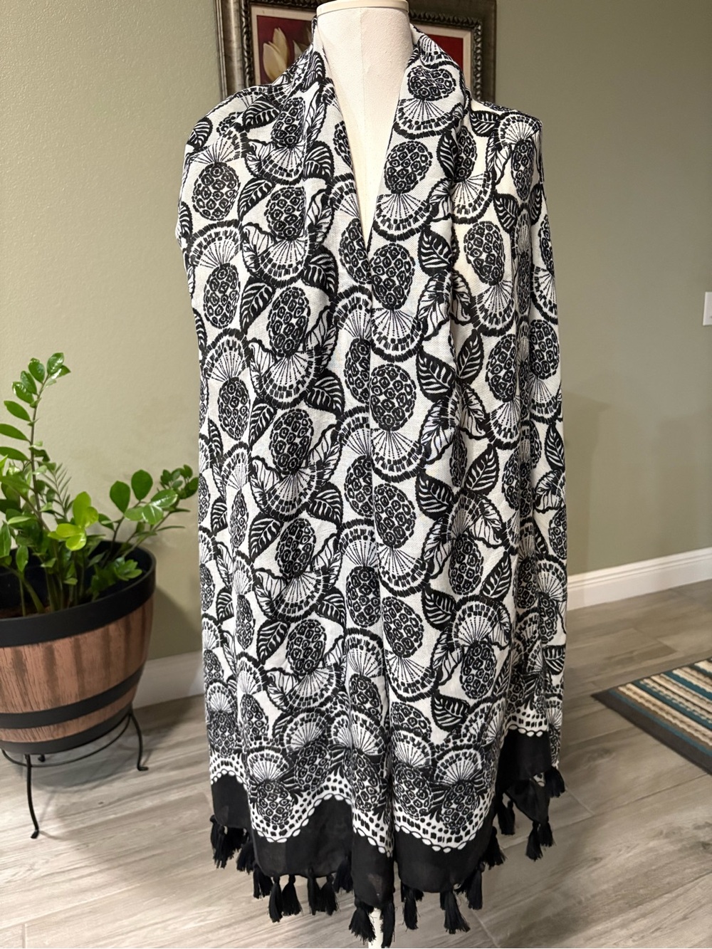Lilly Pulitzer Black and White Floral Scarf - Picture 2 of 8